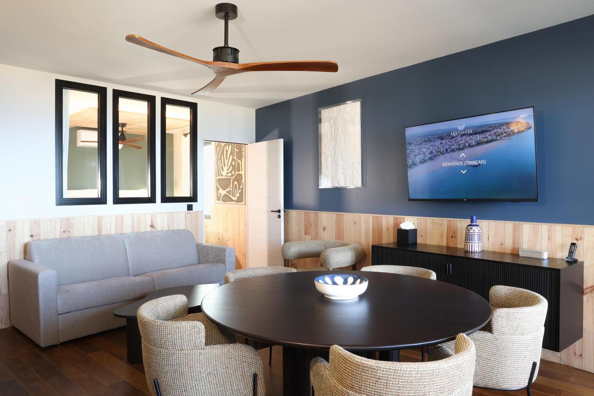 ארסשון Les Vagues Hotel & Spa מראה חיצוני תמונה